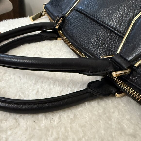 Michael Kors Leather Handbag BLACK - Picture 7 of 16